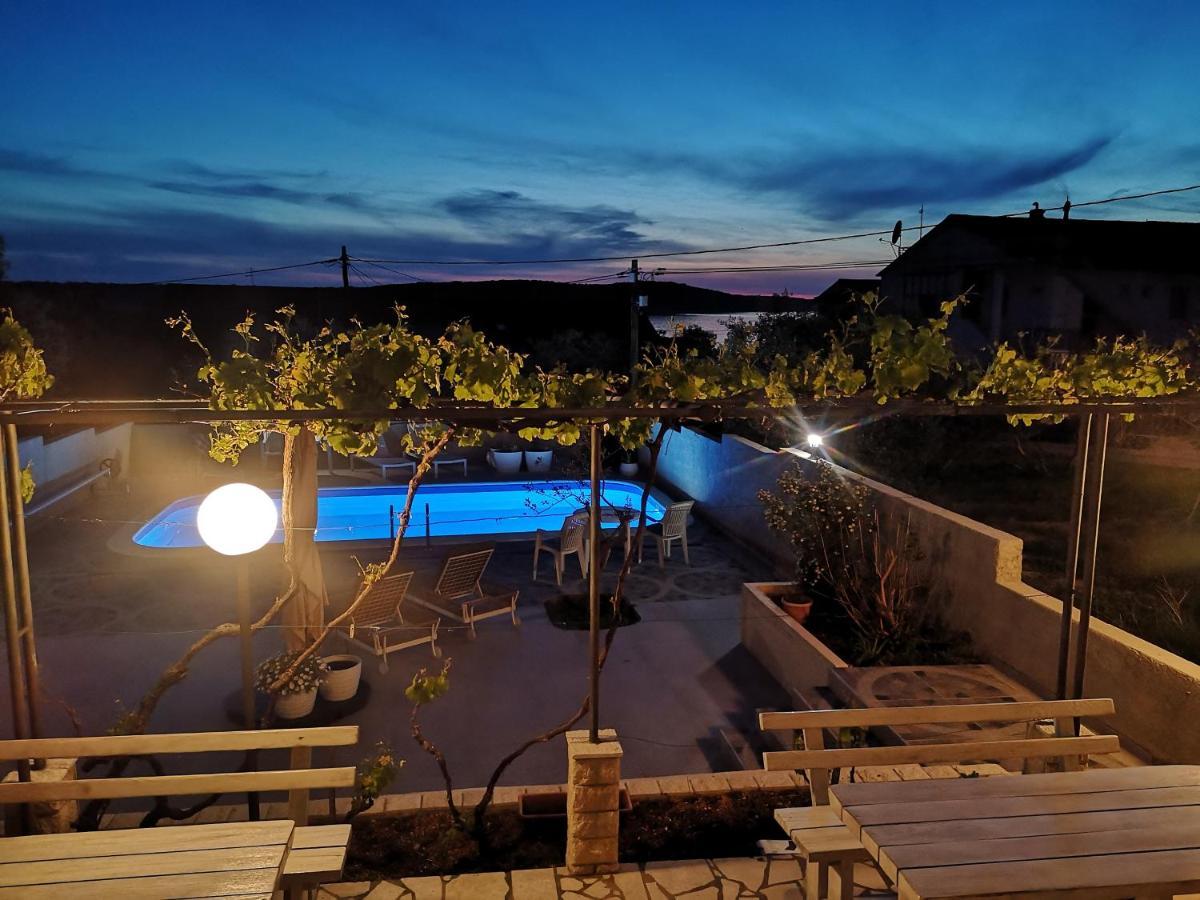 Casa Surya - Apartments With Sea View And Swimming Pool Barbat na Rabu Zewnętrze zdjęcie